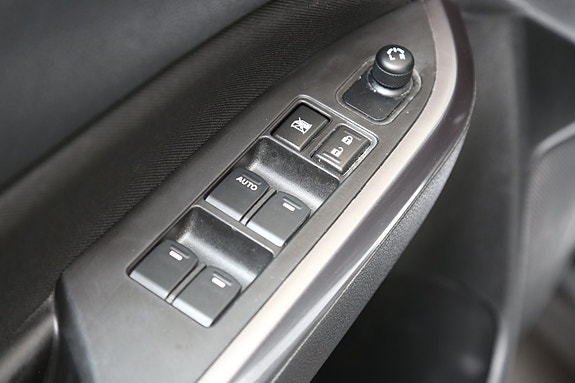 Suzuki Vitara 9 of 26