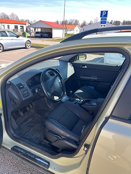 Volvo V50 5 of 5