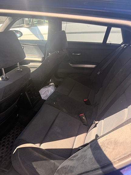 BMW 325i 11 of 11