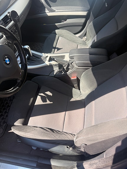 BMW 325i 7 of 11