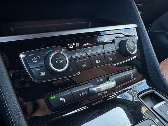 BMW 225xe 19 of 25