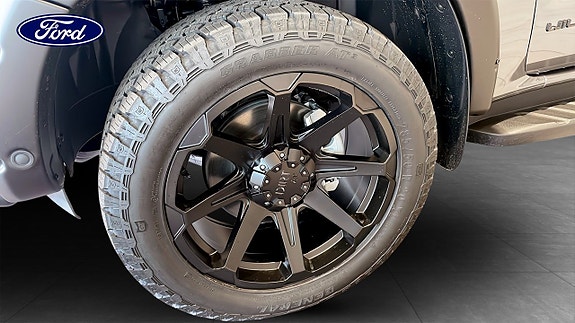 Ford Ranger 9 of 12