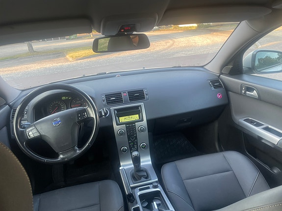 Volvo V50 5 of 5