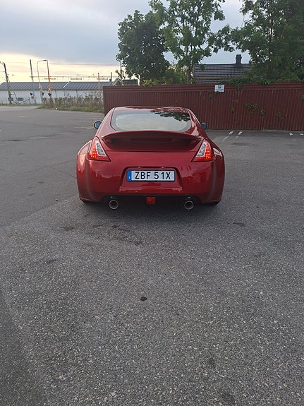 Nissan 370z 4 of 4