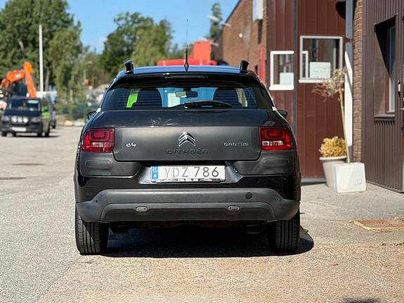 Citroen C4 Cactus 4 of 5
