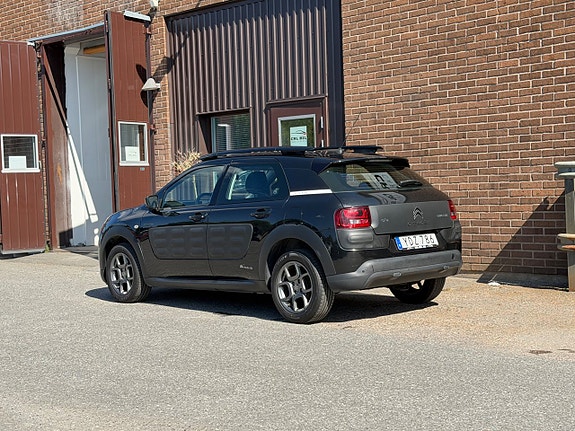 Citroen C4 Cactus 3 of 5
