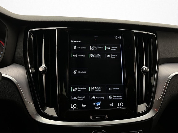 Volvo V60 19 of 30