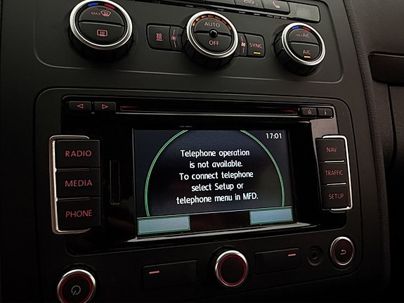 Volkswagen Touran 16 of 29