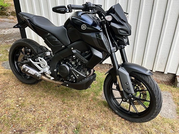 Yamaha MT-125 4 of 5