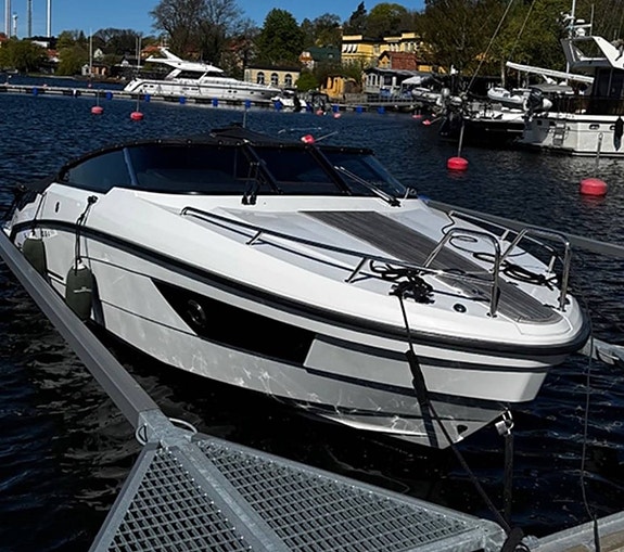 Grandezza 25S / MerCruiser 350 hk / 2019 / Vi tar inbyte 4 of 5