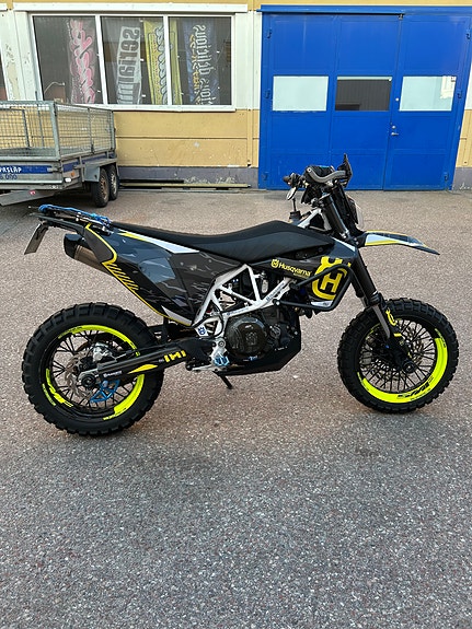 Husqvarna 701 sm 2 of 5