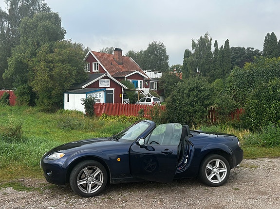 Mazda MX-5 5 of 5