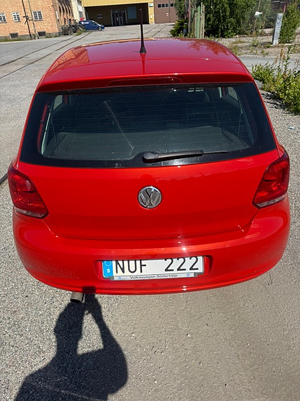 Volkswagen Polo 10 of 14