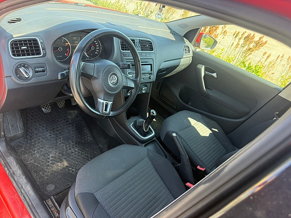Volkswagen Polo 14 of 14