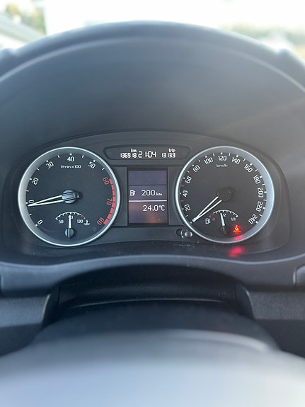 Skoda Fabia 3 of 5