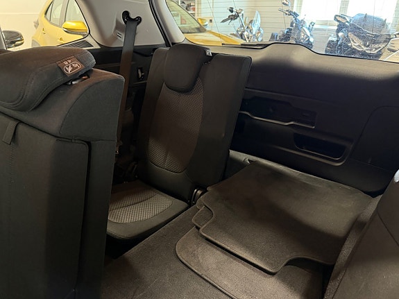 BMW 218i 10 of 20