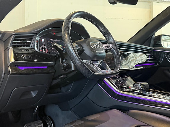 Audi Q8 7 of 27