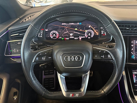 Audi Q8 21 of 27
