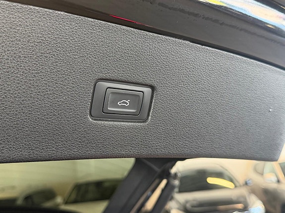 Audi Q8 15 of 27