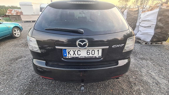 Mazda CX-7 4 of 5