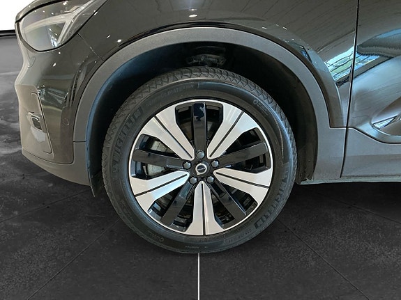 Volvo C40 10 of 16