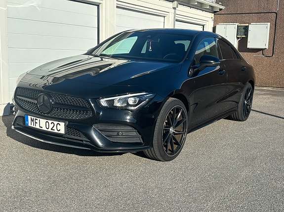 Mercedes-Benz CLA250 e 5 of 5