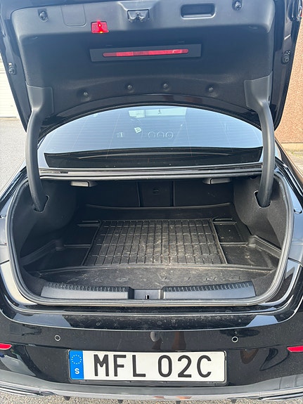 Mercedes-Benz CLA250 e 10 of 11
