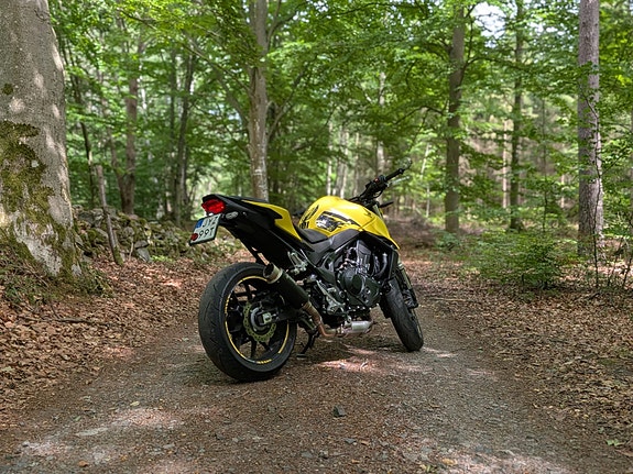 Honda CB750 (A2) 3 of 5