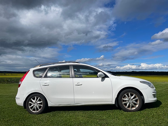Hyundai i30 5 of 10