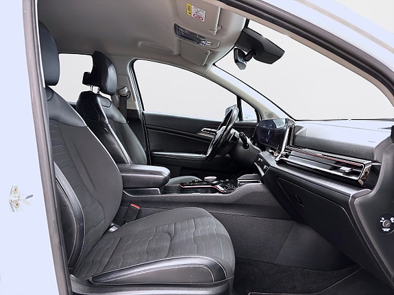 Kia Sportage 11 of 17