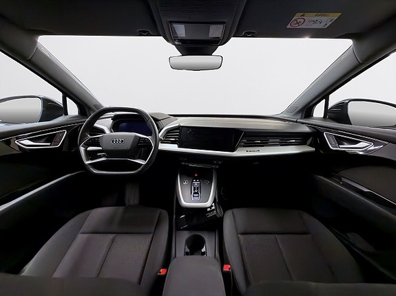 Audi Q4 e-tron 11 of 19