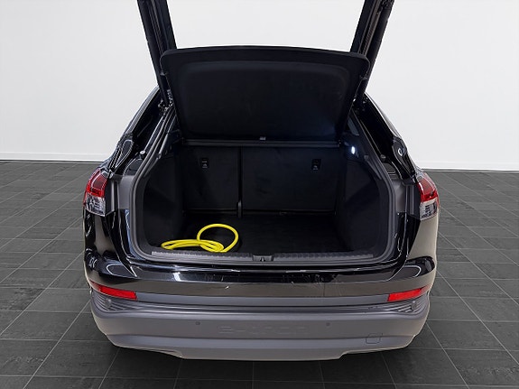 Audi Q4 e-tron 16 of 19
