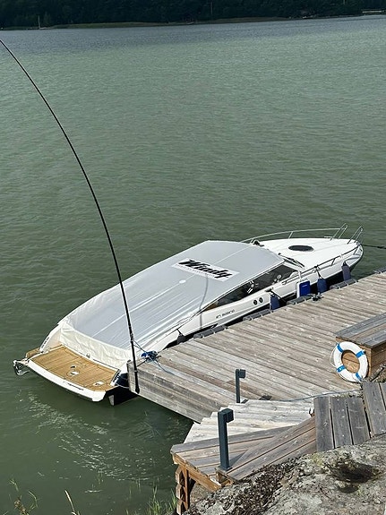Windy 27 Solano | 2018 | Volvo Penta 350 V8 6 of 12
