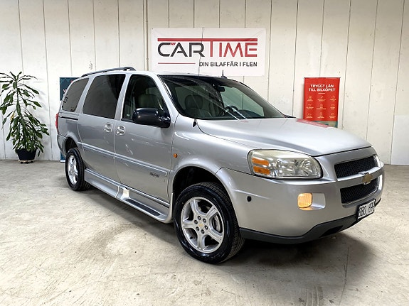 Chevrolet Uplander 3 of 5