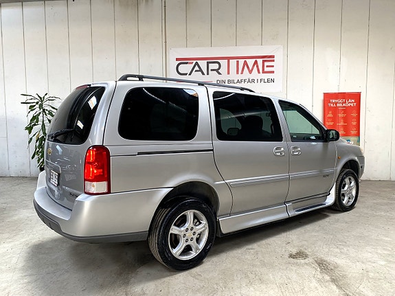 Chevrolet Uplander 5 of 5