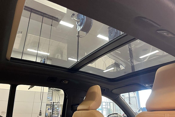 Volvo XC40 25 of 30
