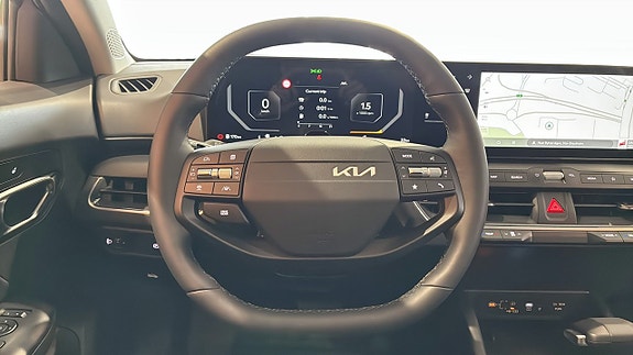 Kia K4 15 of 22