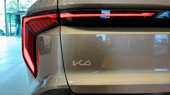 Kia K4 22 of 22