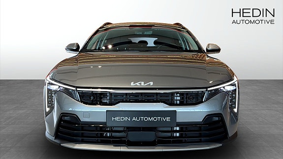 Kia K4 8 of 22
