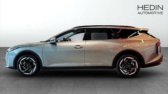 Kia K4 6 of 22