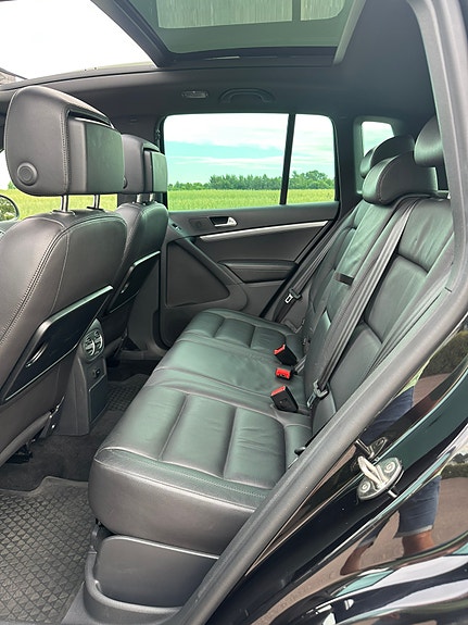 Volkswagen Tiguan 12 of 13