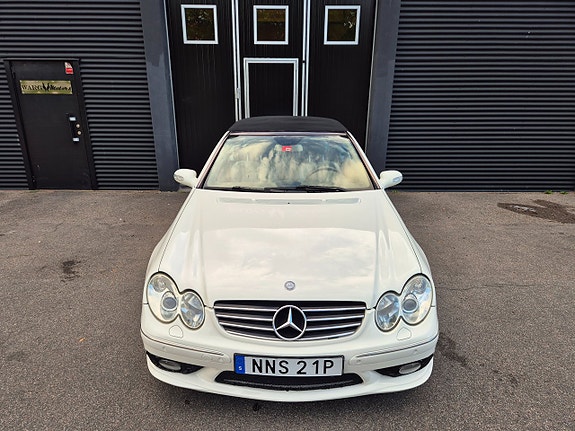 Mercedes-Benz CLK55 4 of 5