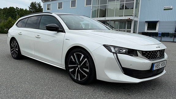 Peugeot 508 2 of 29