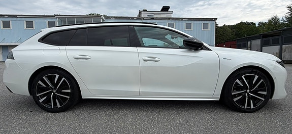 Peugeot 508 27 of 29