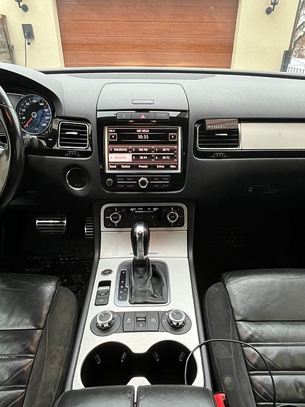 Volkswagen Touareg 5 of 5