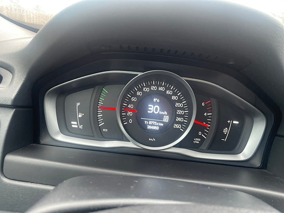 Volvo V70 27 of 27