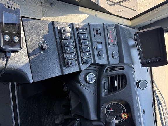 Iveco MMI Thesi Buss 31 6 of 9