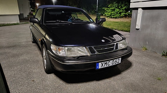 Saab 900 8 of 12