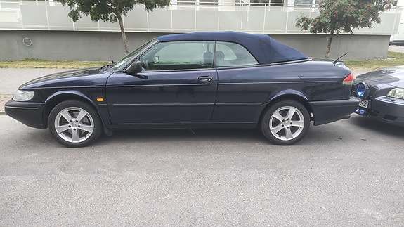 Saab 900 8 of 13