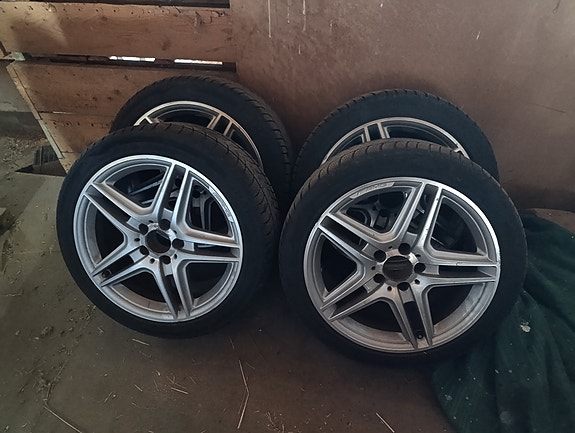 Mercedes-Benz E350 23 of 27